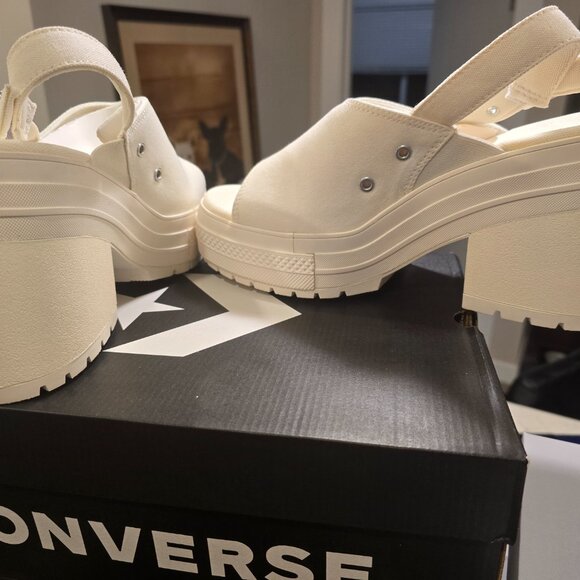 Chuck 70 De Luxe Heel Sandal Platform A13796C White Women's Size 7.5 NEW - Picture 9 of 13